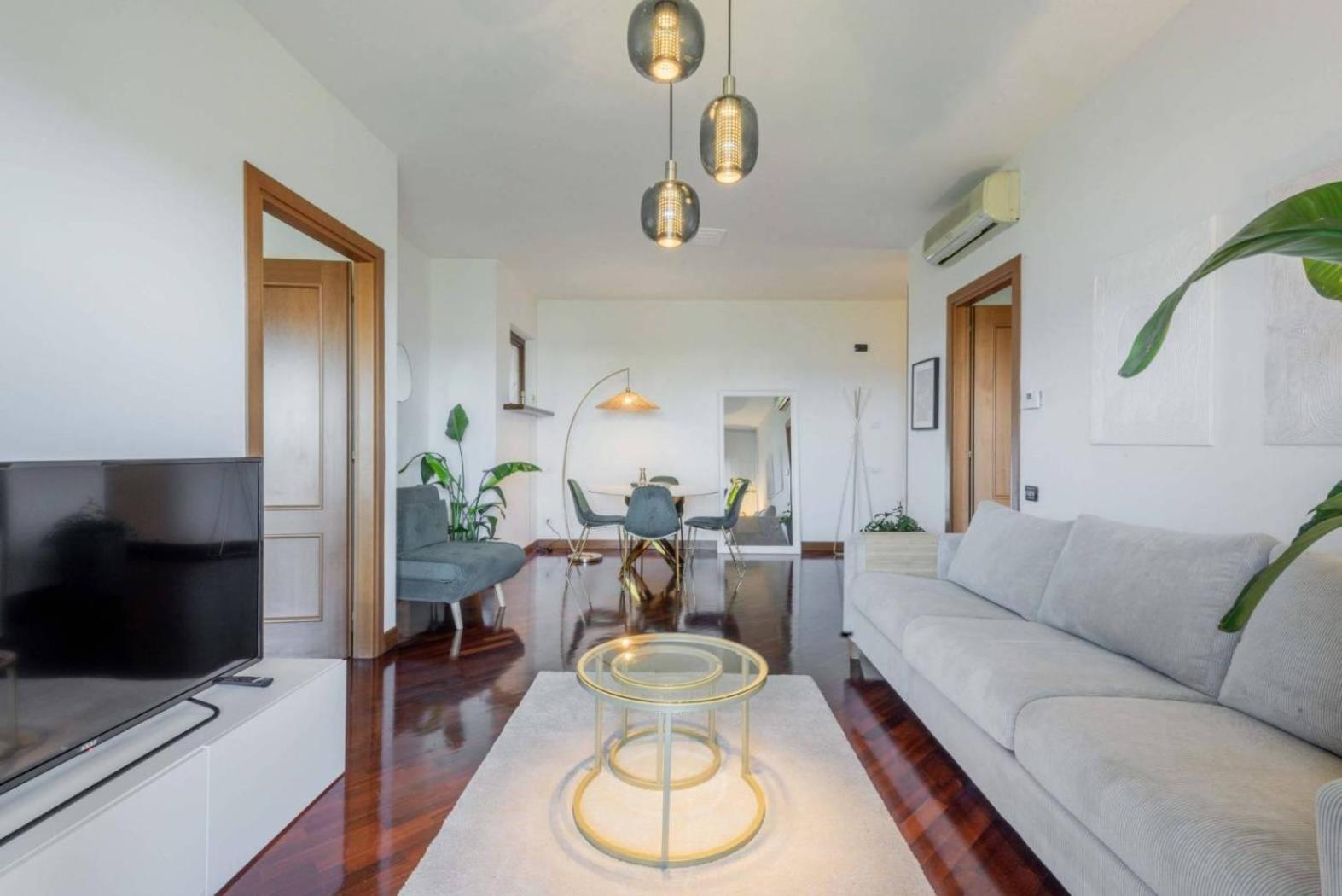 Luxury Boutique Apartment ฟิวมิชีโน ภายนอก รูปภาพ